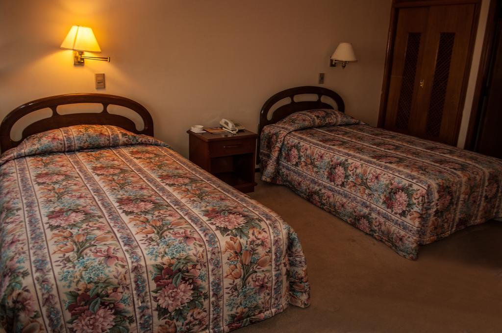 Hotel Lido Santa Cruz de La Sierra Buitenkant foto